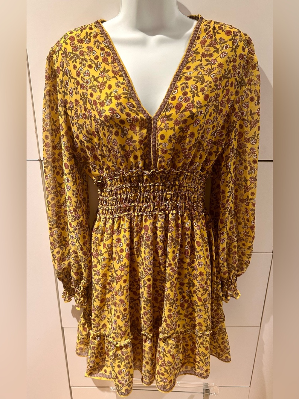 Max Studio Long Sleeve Yellow Floral Dress Size Medium